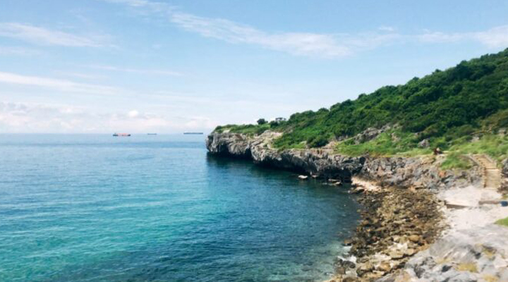 ชลบุรี สั่งปิด “เกาะสีชัง” หลัง ศบค.ยกระดับเป็นพื้นที่ควบคุมสูงสุด